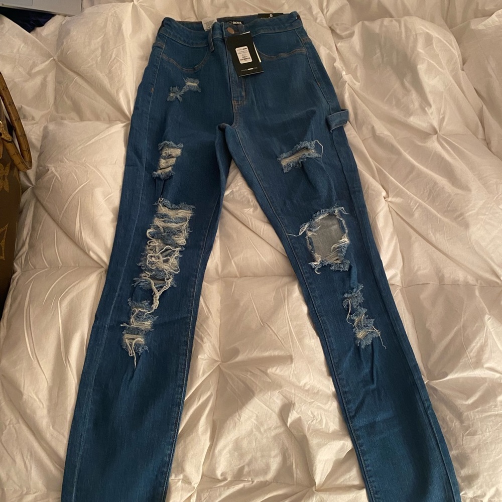 Fashion Nova Size 5 High Rise Jeans
